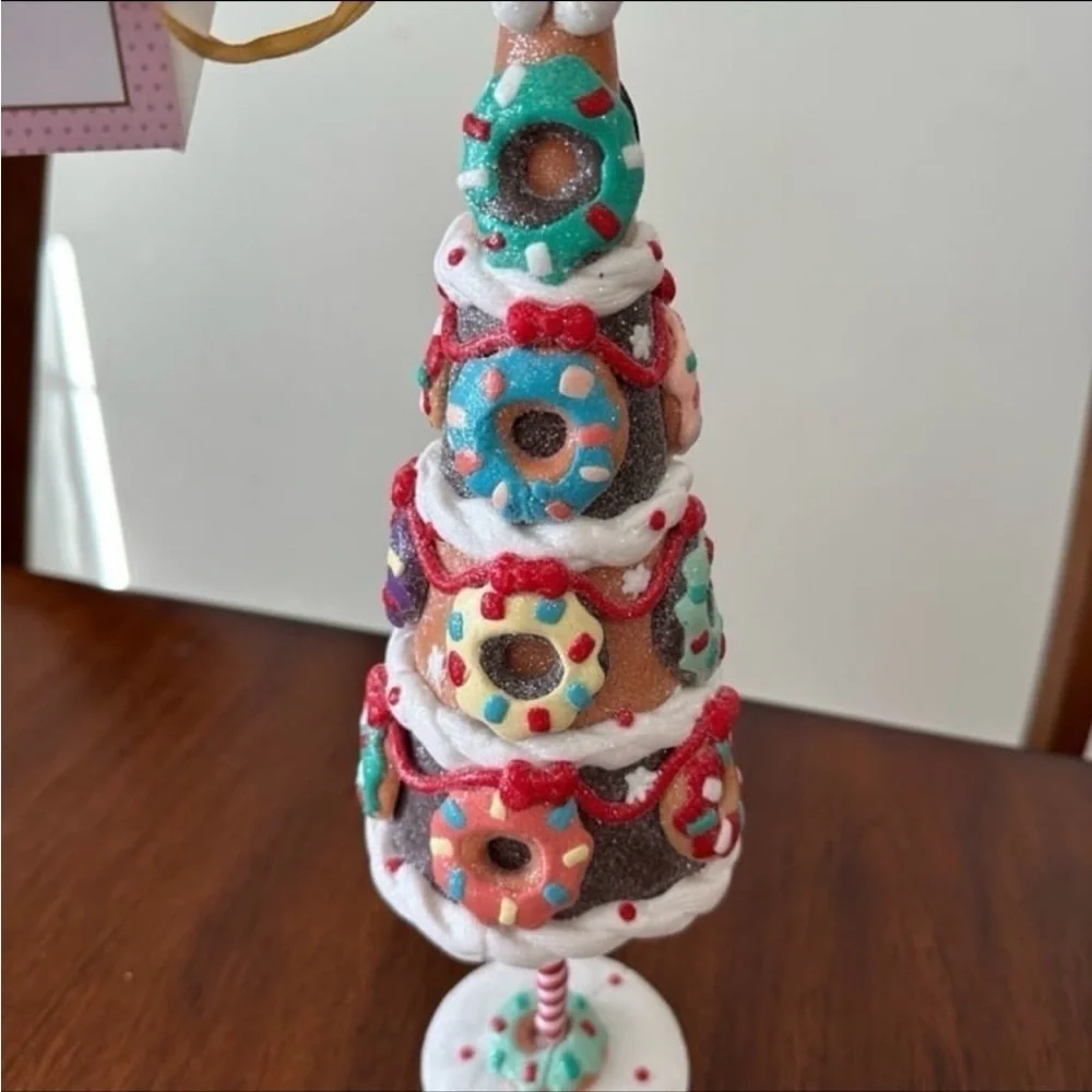 Cupcakes and Cashmere Christmas Gingerbread Glitter Doughnut Tree